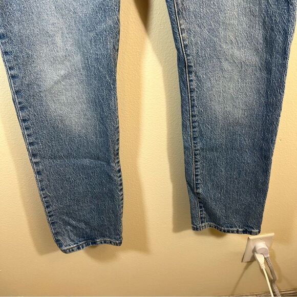 Levi’s Women’s 501 High Rise Straight Leg Jeans 28x30 - Picture 4 of 11
